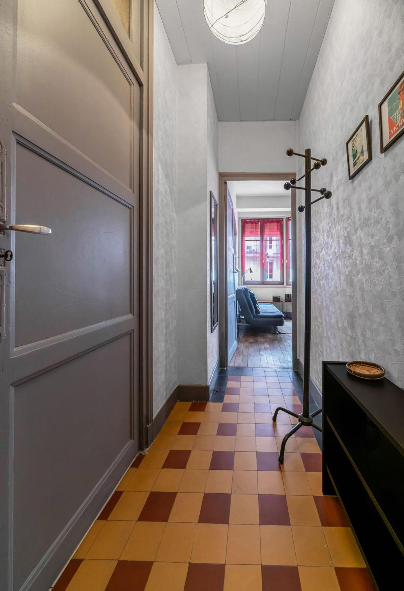 Le Lasteyras - Appartement Charmant En Centre Ville 비시 외부 사진